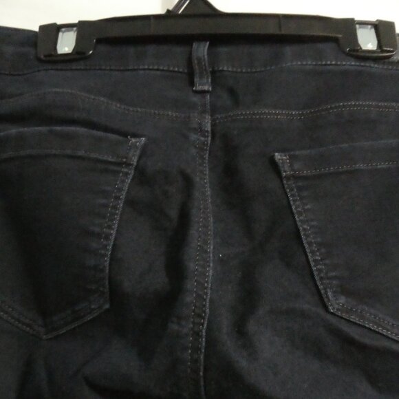 BUFFALO - David Bitton | ISIS High Rise | Stretch | Super Skinny | Black Denim - Picture 11 of 16